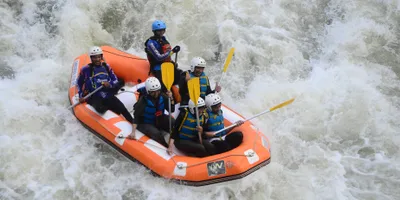 5 Tempat Wisata Dekat Banjarnegara yang Bisa Dikombinasi dengan Rafting